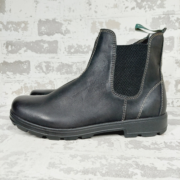 Eastland Other - New Eastland Men's Cyrus Black Faux Leather Chelsea Boots M686